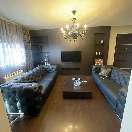Lägenhet Luxury Centre Tirana
